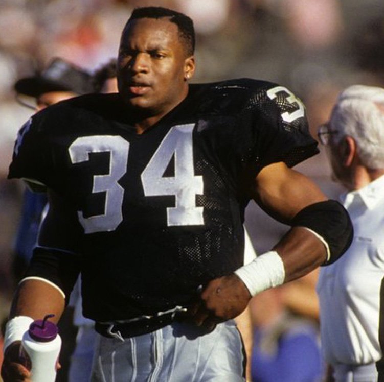 Bo Jackson: African American football legend